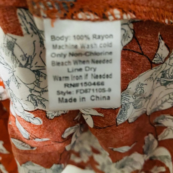 NWOT Fun to Fun size S - Picture 3 of 5